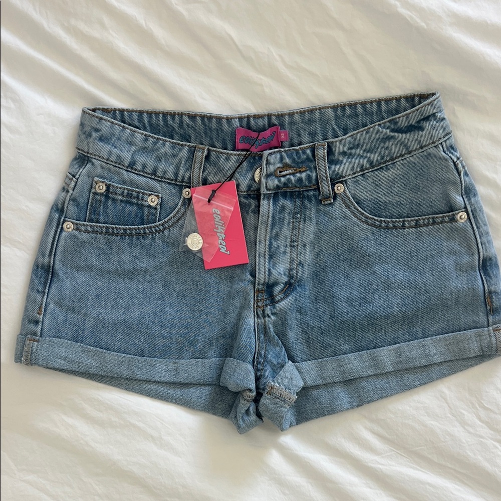 Edikted Rylin Low Rise Denim Shorts, Light Blue Wash, Size XS